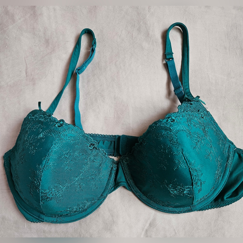 Jessica bra Size 38 Green color
